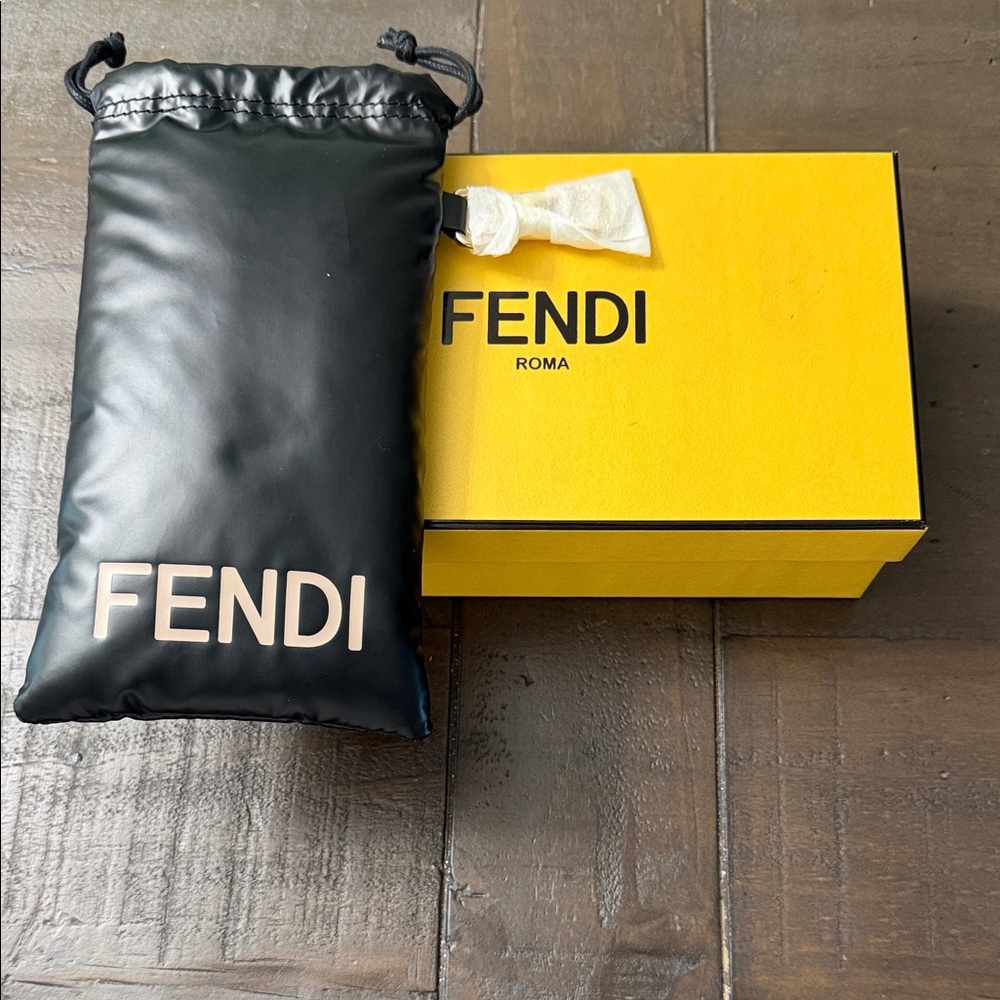 Fendi Black Pouch sunglasses Bag